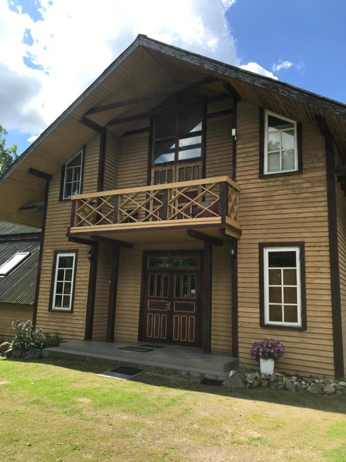 Viesu Nams Juras Sapni Hotel Dundaga ภายนอก รูปภาพ